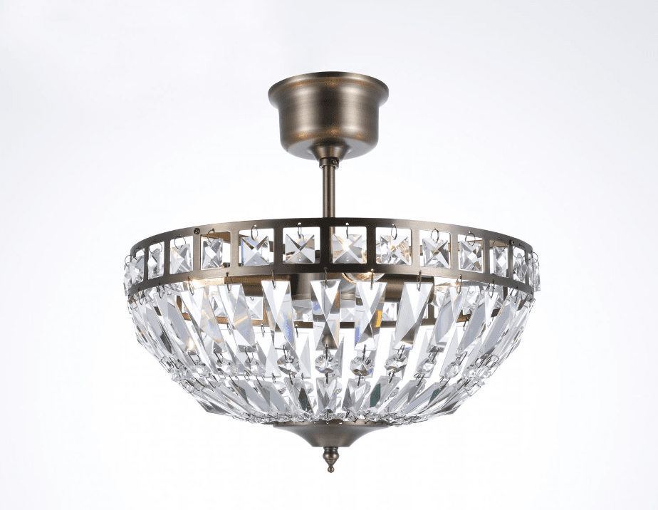 Flores Ø35 Laiton antique cristal De Norrsken Design - Le plafonnier Flores en laiton antique est une source de lumière élégante et sophistiquée qui met en valeur n'importe quelle pièce avec son design moderne et ses détails exclusifs.