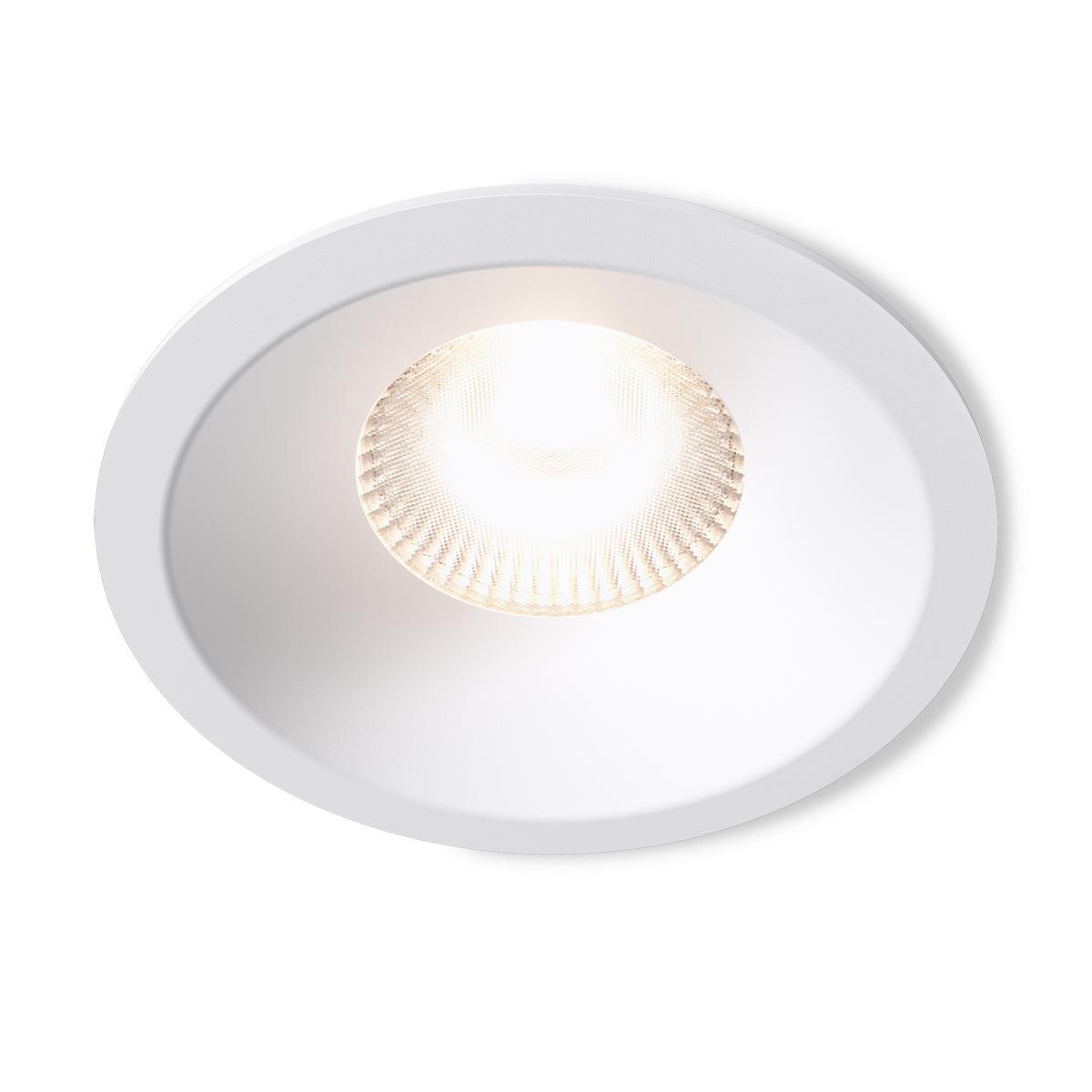 Downlight DWN-02 6P Blanc De Plejd - DWN-02 a une temp&eacute;rature de couleur r&eacute;glable et peut &ecirc;tre r&eacute;gl&eacute; sur une temp&eacute;rature fixe ou tamis&eacute; en blanc chaud.