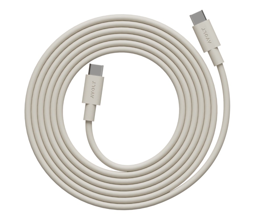 Cable 1 USB C to USB C Charging Cable, 2m Sable De Avolt - Le c&acirc;ble 1 USB-C vers USB-C d'Avolt combine une charge puissante avec un design scandinave &eacute;l&eacute;gant.