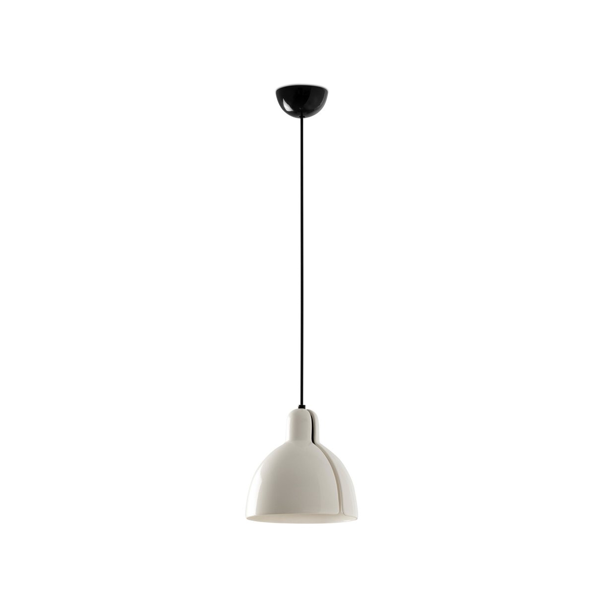 Venice Ø20 Blanc suspension De Faro Barcelona - Avec son design minimaliste et son abat-jour en c&eacute;ramique fabriqu&eacute; artisanalement dans un atelier barcelonais, elle allie savoir-faire artisanal et fonctionnalit&eacute; &eacute;l&eacute;gante.