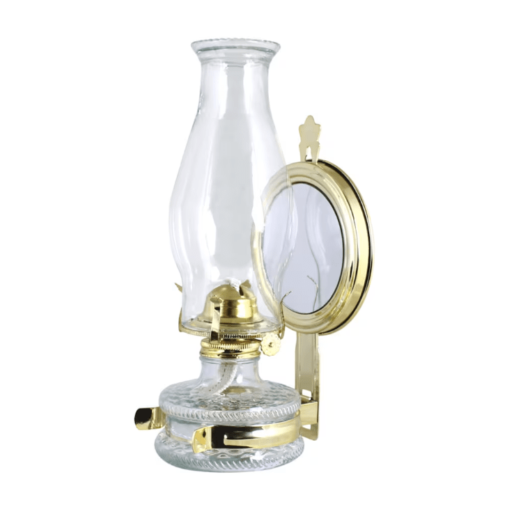 Kerosene wall lamp with mirror Transparent De Strömshaga - Utilisez toujours l'huile à lampe inodore de Strömshaga (numéro d'article 100001) pour cette lampe à huile, disponible séparément.