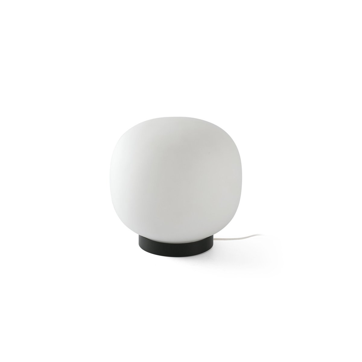Amelia 22cm Blanc lampe de table De Faro Barcelona - Son diffuseur arrondi diffuse une lumi&egrave;re agr&eacute;able et non &eacute;blouissante, cr&eacute;ant une atmosph&egrave;re chaleureuse et accueillante.