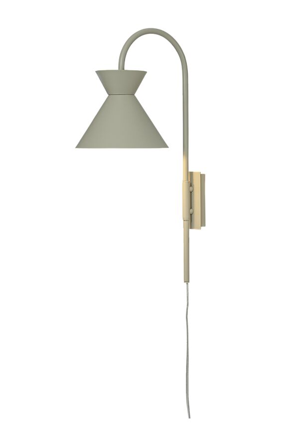 Coni 54cm Beige applique murale De Aneta Lighting - Coni fournit une lumi&egrave;re agr&eacute;able et d&eacute;corative &agrave; c&ocirc;t&eacute; du canap&eacute;, dans le couloir ou au-dessus du comptoir de la cuisine.