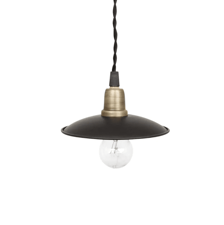 Svante Ø14 Noir lampe de fenêtre De Strömshaga - S'intègre bien dans la fenêtre, au-dessus du comptoir de la cuisine ou sur une table d'appoint.