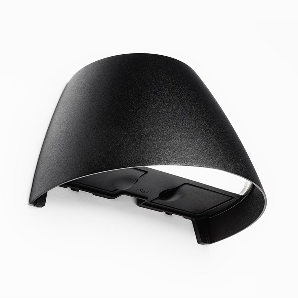 Applique murale OUT-02-U avec prise électrique Noir De Plejd - OUT-02-U est une applique murale ext&eacute;rieure intelligente avec r&eacute;glage de la lumi&egrave;re blanche et LED int&eacute;gr&eacute;es, id&eacute;ale pour l'&eacute;clairage de fa&ccedil;ades, par exemple.