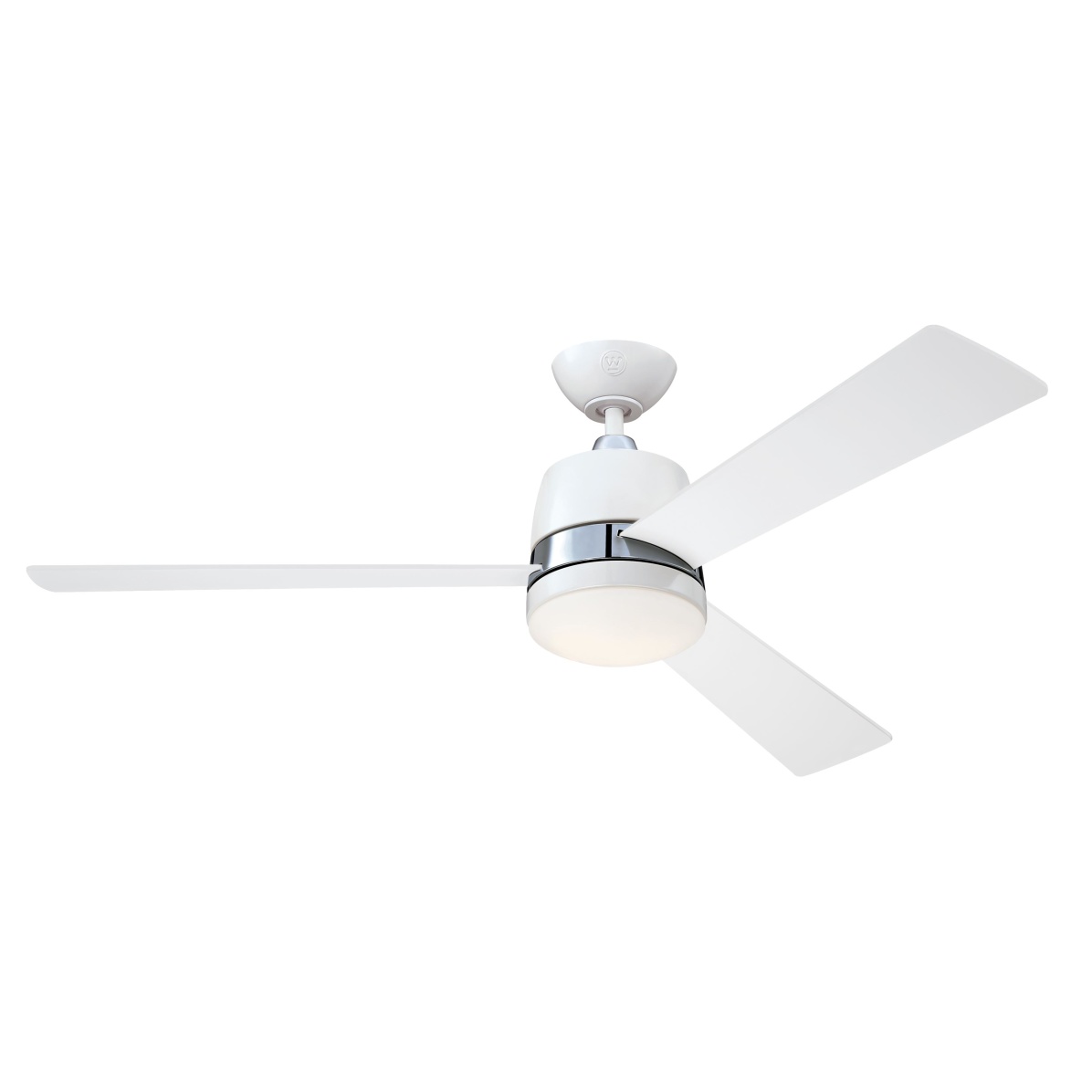 Tristan Ø132 Blanc De Westinghouse - Le ventilateur de plafond Tristan avec éclairage à intensité variable et télécommande présente un design bicolore élégant avec une finition blanche et des accents en nickel brossé.