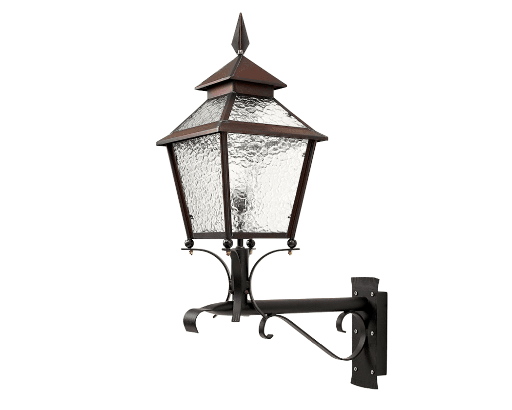 Eriksberg Cuivre oxydé lampe d’extérieur De Westal - La lanterne possède une partie inférieure en fer forgé noir antique et une partie supérieure en cuivre oxydé lourd, lui conférant un design élégant et intemporel.