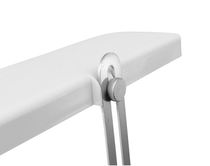 Lampe Pour Plantes Daisy Blanc De Airam - Le spectre lumineux produit une lumi&egrave;re rouge, qui est importante pour les plantes et les aide &agrave; pousser.