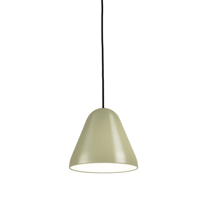Enna Ø22 Vert suspension De Airam - La suspension ronde Enna en m&eacute;tal dans un ton vert mat convient &agrave; de nombreux styles d'int&eacute;rieur.