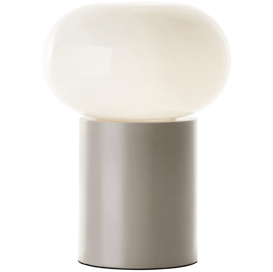 Daeny 27cm Brun lampe de table De Brilliant - Daeny est une lampe de table moderne dot&eacute;e d'une &eacute;l&eacute;gante base en m&eacute;tal brillant et d'un abat-jour marron.