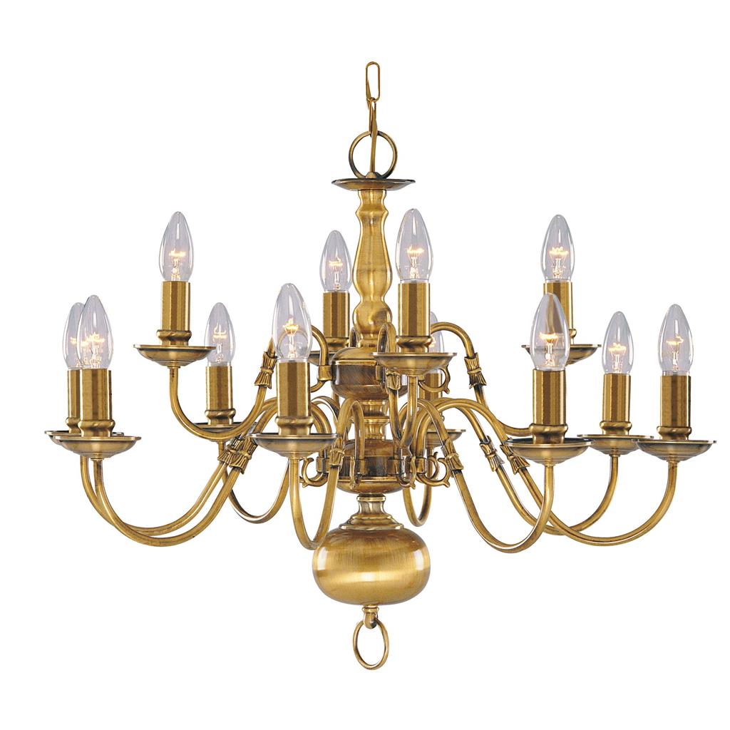 Flemish 12 Ø62 Laiton suspension De Searchlight - Dot&eacute; de douze bougeoirs classiques de style cand&eacute;labre et d'une pi&egrave;ce ma&icirc;tresse d&eacute;corative &agrave; la base incurv&eacute;e, il d&eacute;gage une impression d'&eacute;l&eacute;gance et de tradition.