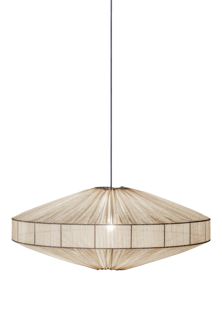 Alba Rayure Abat-Jour S/Suspension Ø58 Brun suspension De Alde & Lind - L'élégante rayure du tissu confère à l'abat-jour Alba un style sophistiqué et élégant.