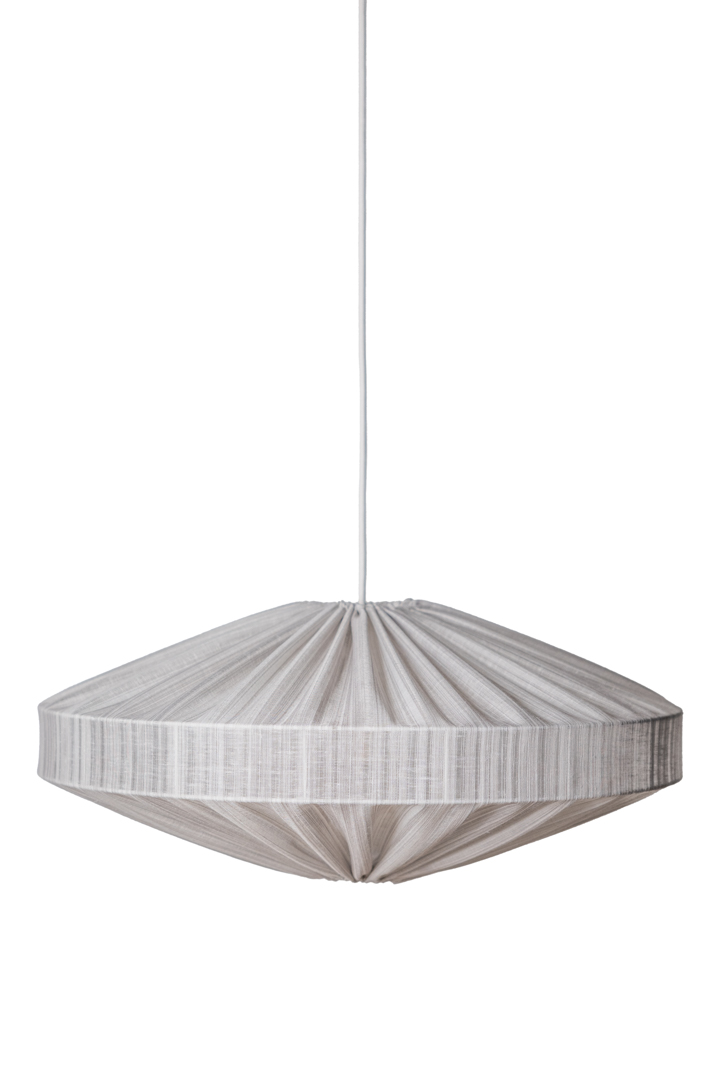 Alba Rayure Abat-Jour S/Suspension Ø78 Blanc suspension De Alde & Lind - L'&eacute;l&eacute;gante rayure du tissu conf&egrave;re &agrave; l'abat-jour Alba un style sophistiqu&eacute; et &eacute;l&eacute;gant.