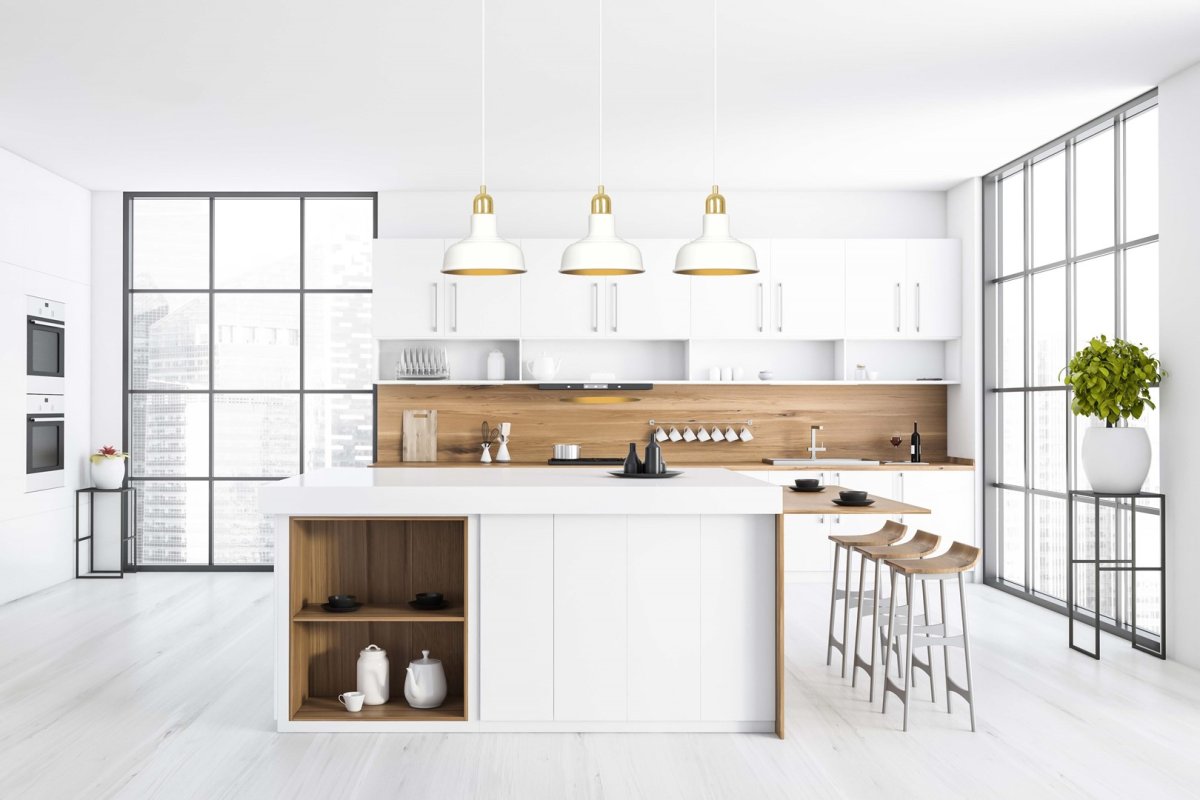 Ibor 72cm Blanc suspension De Emibig Lighting - La lampe est dotée d'abat-jours métalliques ouverts, lui permettant d'éclairer efficacement même les grandes pièces.