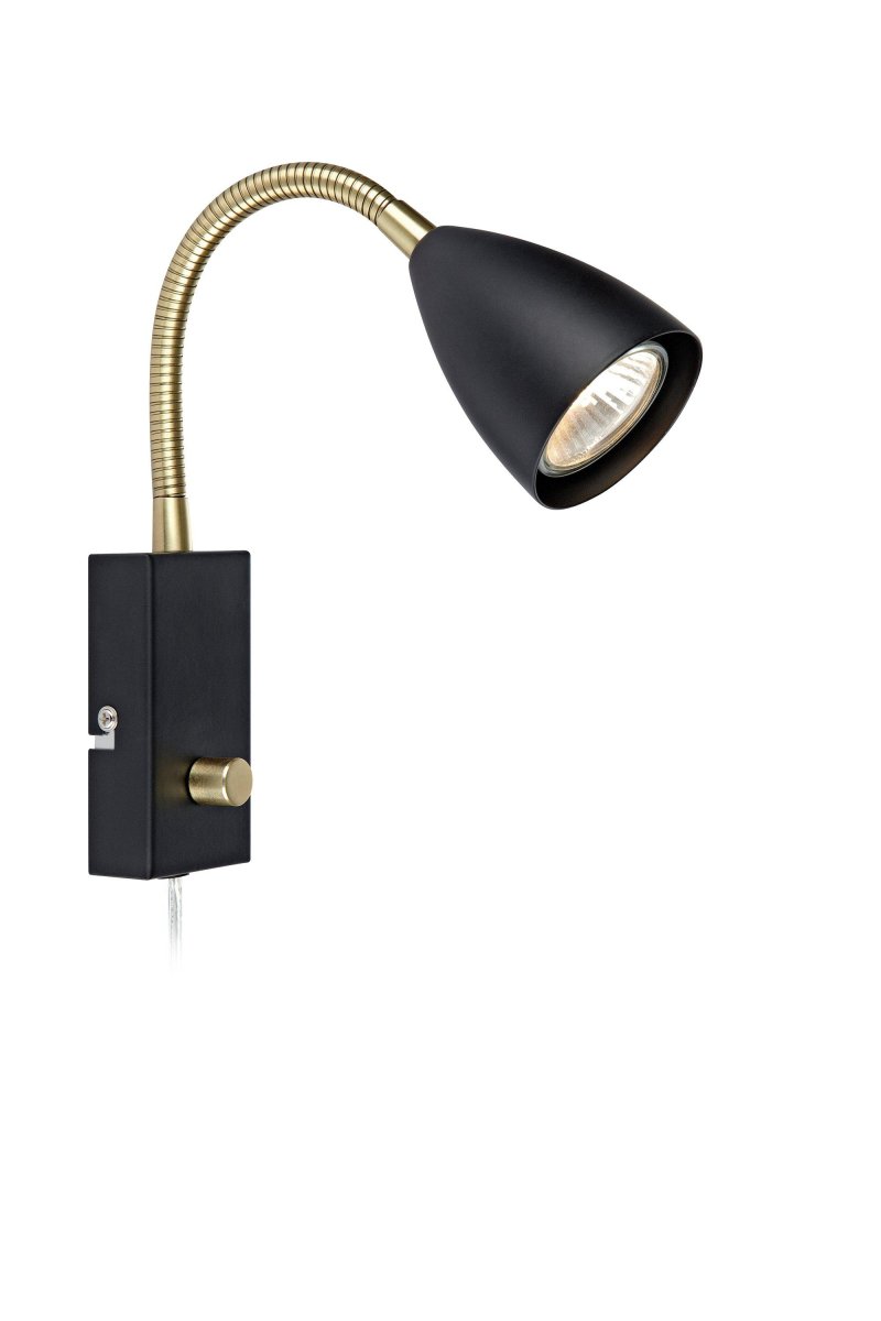 Ciro Noir lampe de lecture De Markslöjd - Parfait comme lampe de chevet ou comme éclairage de travail au bureau, vous pouvez facilement diriger la lumière exactement là où vous en avez besoin.