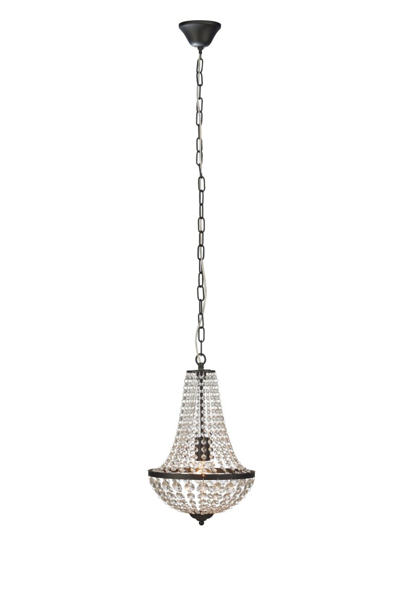 Gränsö Ø30 Noir cristal De Markslöjd - Classic Border, présenté ici en noir avec de beaux cristaux, est un élégant lustre en cristal qui s'intègre dans de nombreuses pièces.