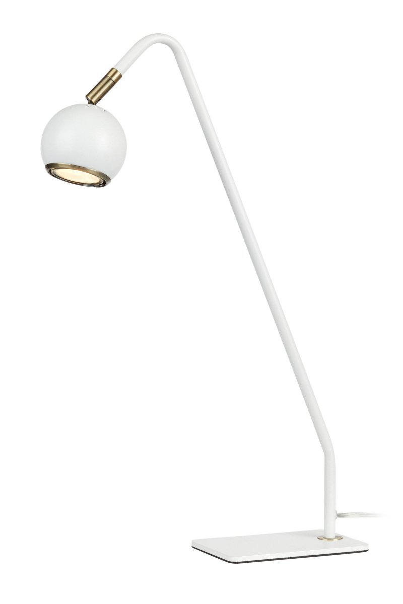 Coco 48cm Blanc lampe de bureau De Markslöjd - Le bras incliné et l'abat-jour rond de la lampe offrent à la fois une lumière dirigée et un look élégant, parfait pour les postes de travail ou les coins d'étude.