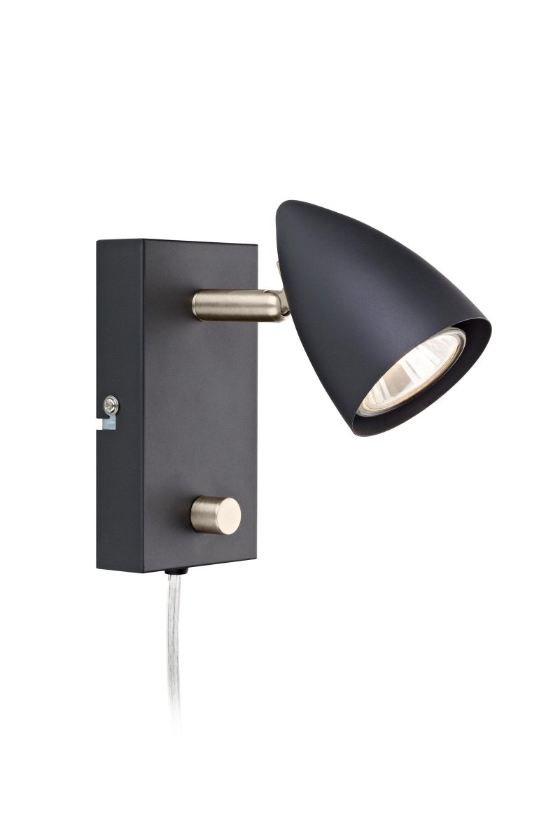 Ciro Noir lampe de lecture De Markslöjd - Son installation facile et sa conception compacte le rendent parfait pour les petits espaces o&ugrave; la fonction et le style sont tous deux importants.