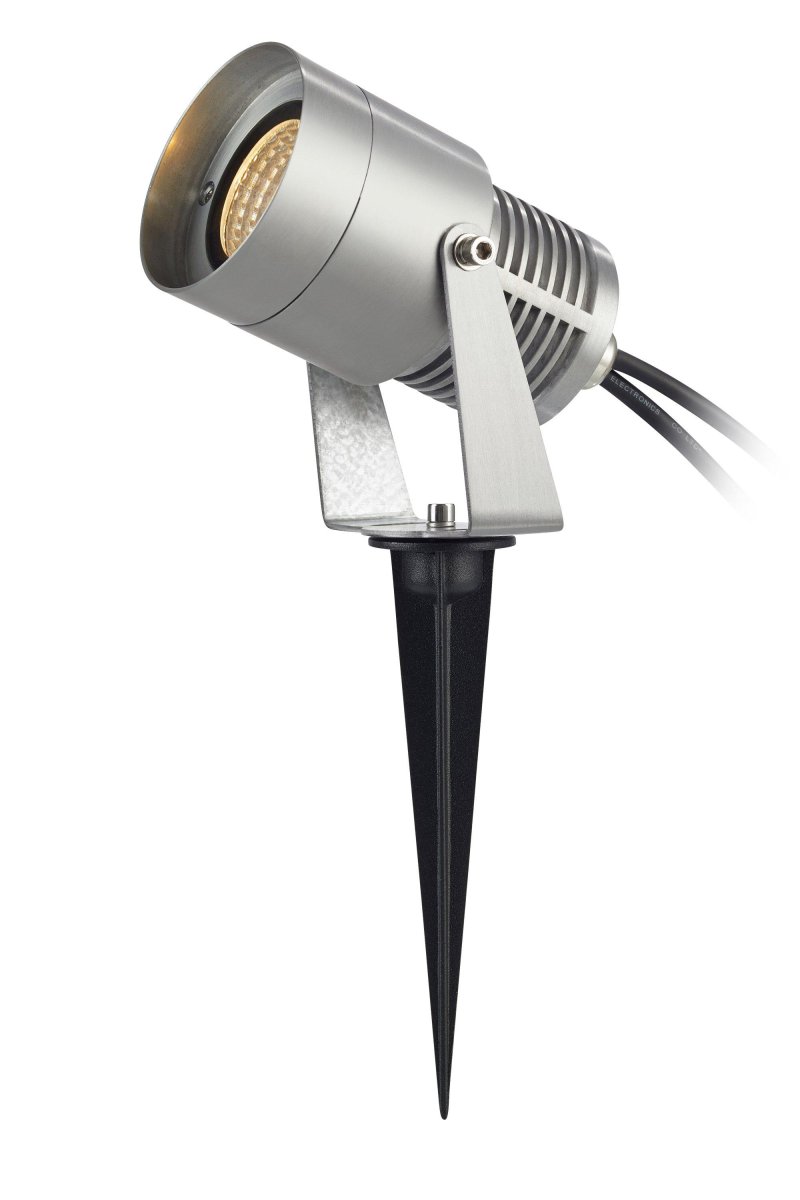 Spotlight 6W Aluminium Garden 24 De Markslöjd - Avec un éclairage LED fixe de 6 W et un angle de faisceau de 24 degrés, vous obtenez un point lumineux efficace pour mettre en valeur les détails du jardin ou sur la façade.