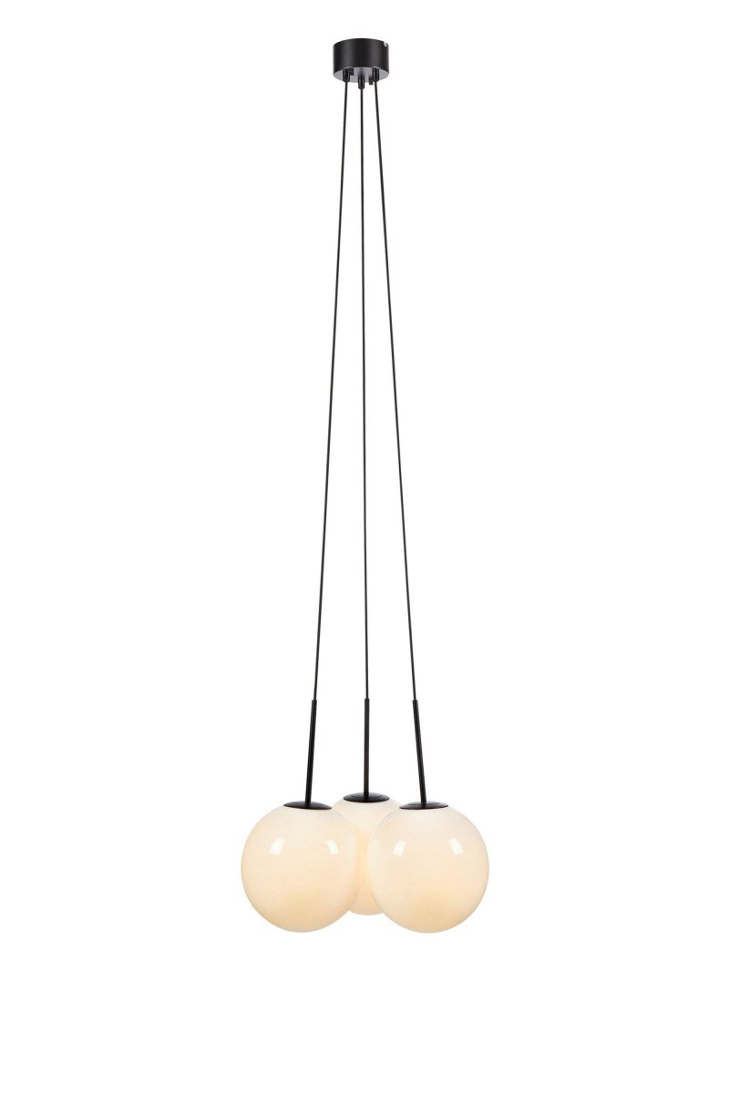 Dione Ø54 Blanc suspension De Markslöjd - Dione est disponible en s&eacute;rie avec une lampe de table et un lampadaire, &eacute;galement en verre fum&eacute;.