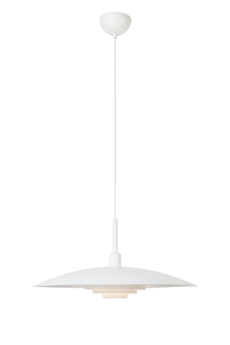 Piny Ø57 Blanc suspension De Markslöjd - Son style rappelle celui des anciens luminaires d'ascenseur, mais avec une touche beaucoup plus élégante.