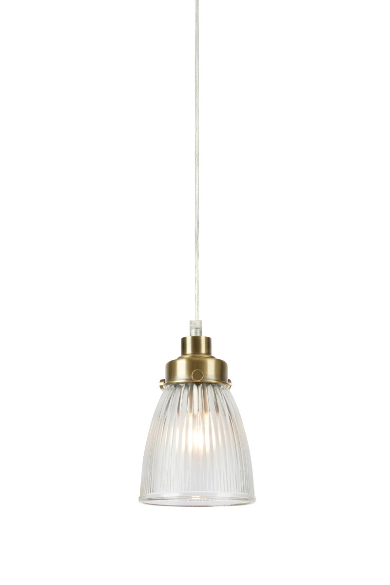 Bellis Ø10 laiton transparent/antique lampe de fenêtre De Markslöjd - Applique murale en verre transparent orn&eacute;e de d&eacute;licats d&eacute;tails effet laiton vieilli &ndash; une combinaison intemporelle qui cr&eacute;e une ambiance chaleureuse et accueillante pr&egrave;s d'une fen&ecirc;tre ou dans un coin.