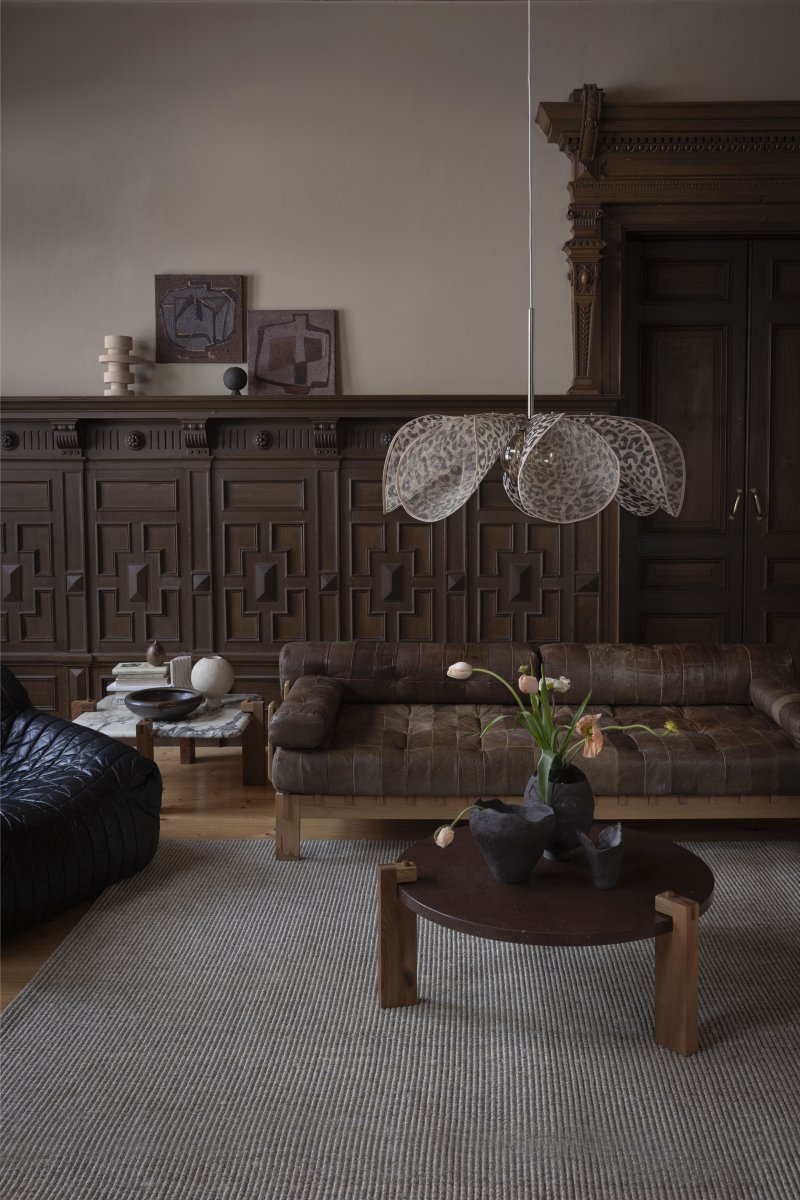 Styrka Ø75 Multicolore suspension De Markslöjd - Remarque&nbsp;: La fibre de banane &eacute;tant un mat&eacute;riau naturel, son aspect est unique et pr&eacute;sente des variations de couleur et de forme.