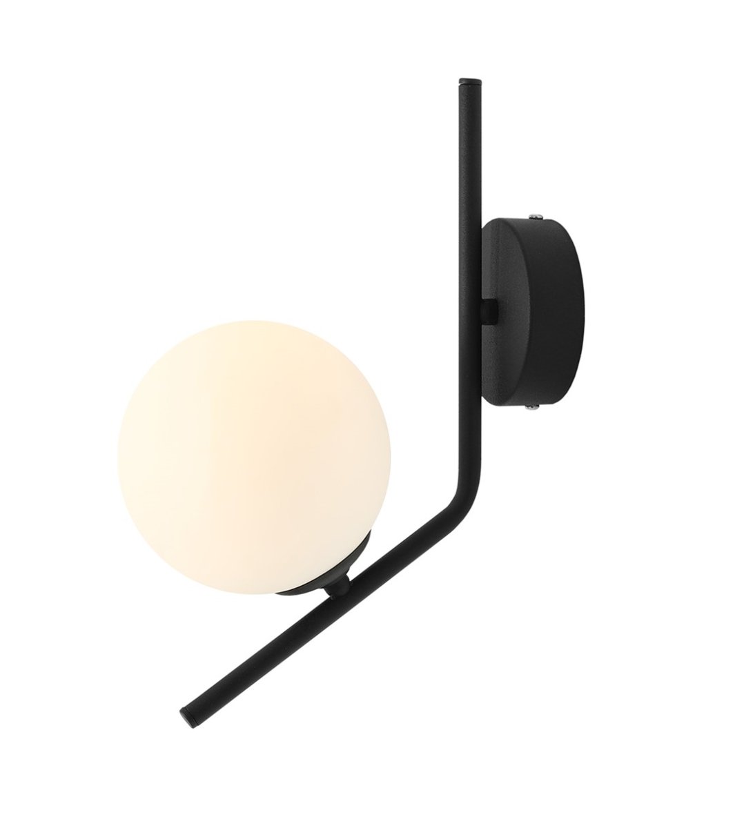 Gallia Ø14 Noir applique murale De Artera - Avec un cadre noir et un globe opale rond, la lampe fournit une lumi&egrave;re douce et diffuse qui cr&eacute;e une atmosph&egrave;re chaleureuse et accueillante dans la pi&egrave;ce.