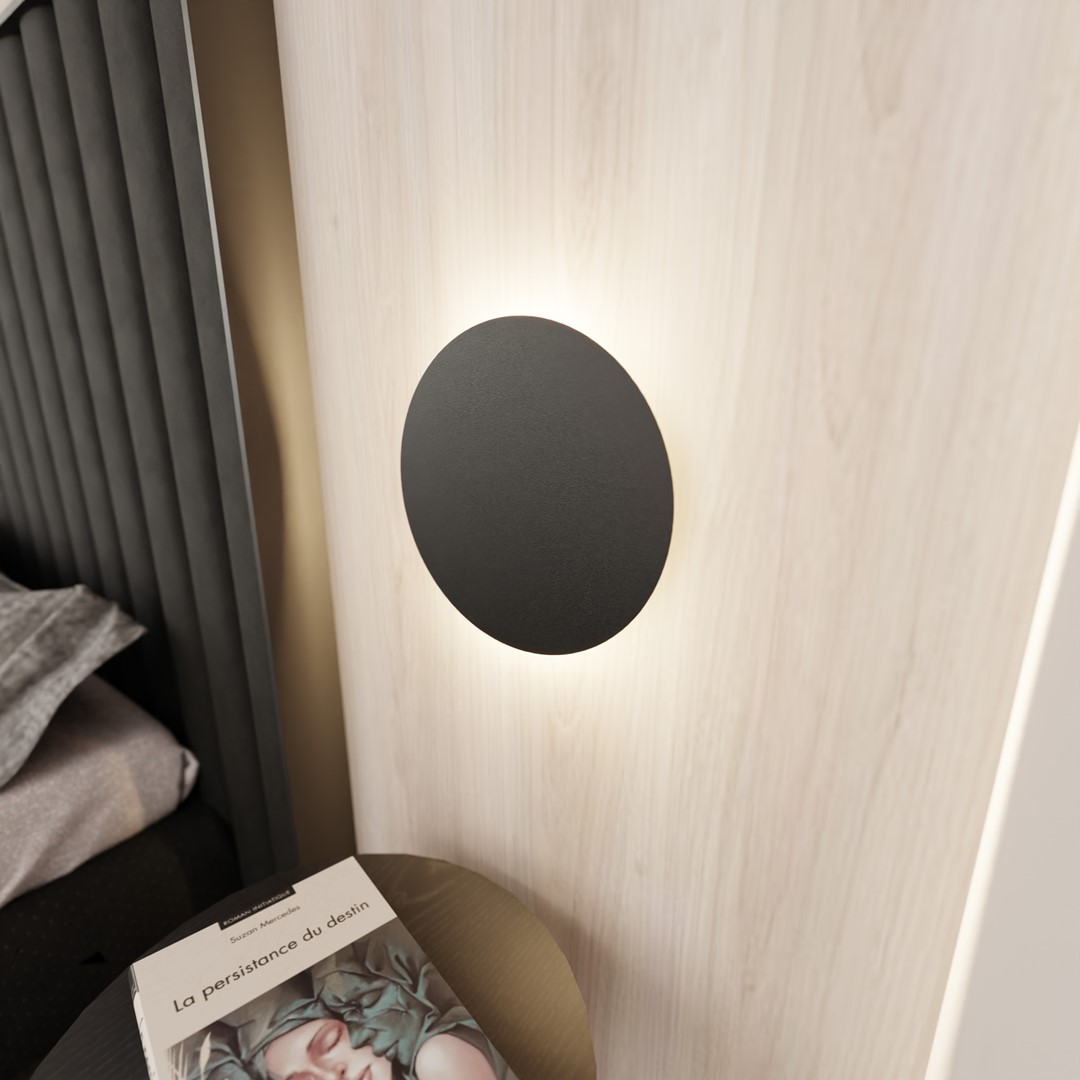Form Ø30 Noir applique murale De Emibig Lighting - Form est une applique murale minimaliste qui se distingue par son design unique.