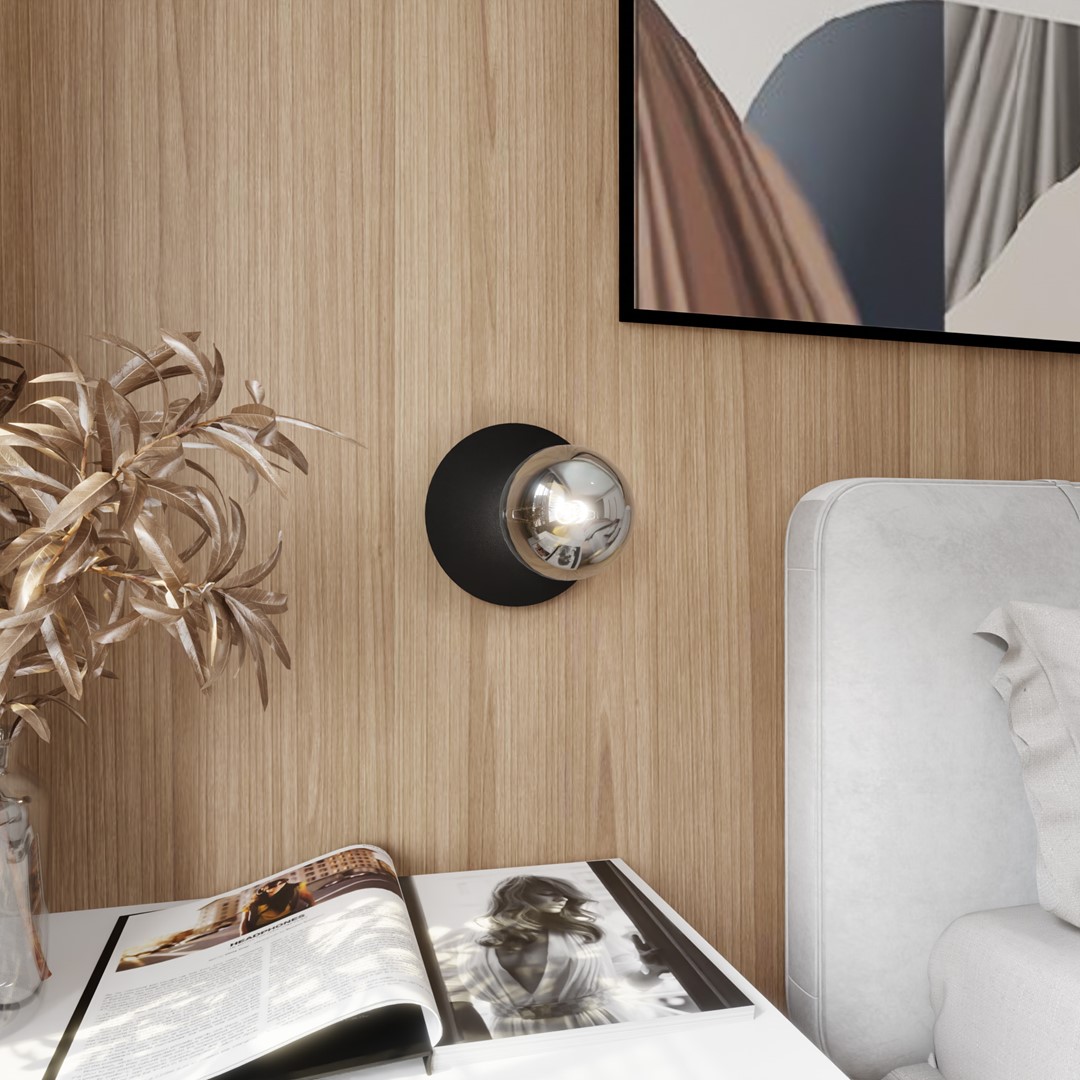 Oslo Ø20 Couleur fumée applique murale De Emibig Lighting - Sa force r&eacute;side dans sa forme extr&ecirc;mement durable, son expression m&eacute;tallique froide, ses surfaces lisses et sa palette de couleurs uniforme &ndash; une combinaison qui pla&icirc;t &agrave; ceux qui appr&eacute;cient l'ordre, la simplicit&eacute; et les formes harmonieuses.