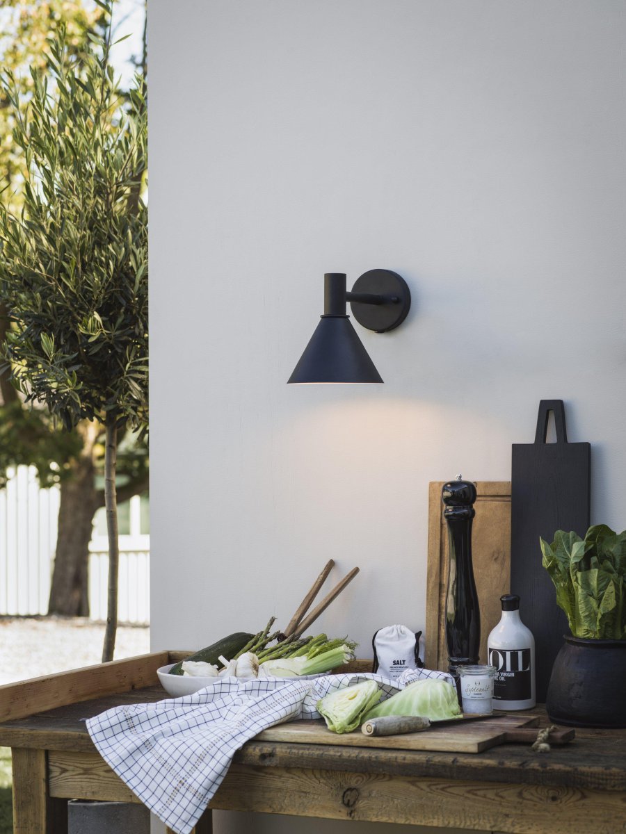 MiniTripp Noir lampe d’extérieur De PR Home - Avec douille E27, convient pour une utilisation avec des ampoules à incandescence conventionnelles et des sources lumineuses LED plus récentes, max.