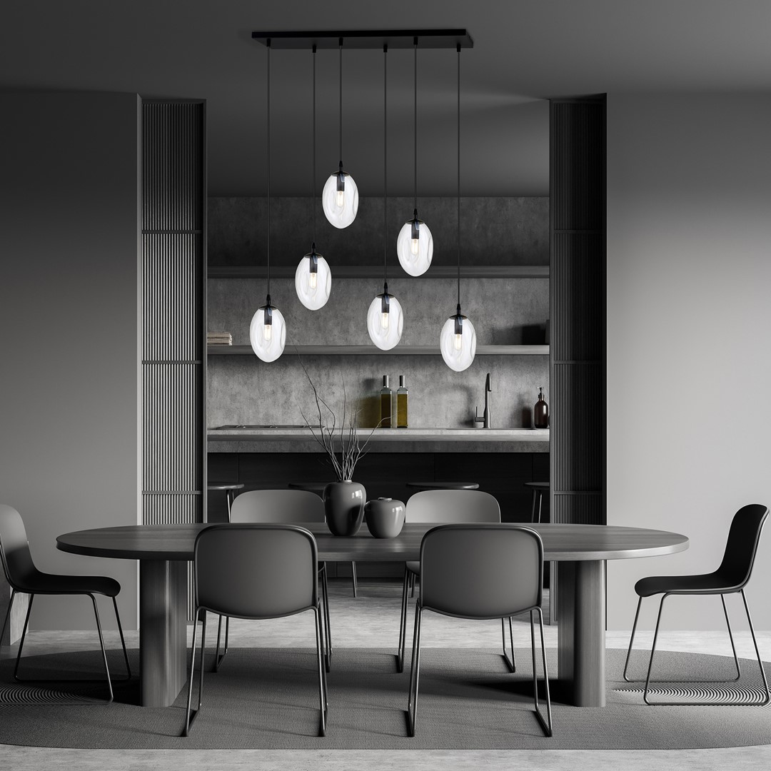 Astral 70cm Transparent suspension De Emibig Lighting - Elle est idéale au-dessus d'une table à manger ou dans un espace ouvert, où elle s'intègre harmonieusement à son environnement et devient un point focal.
