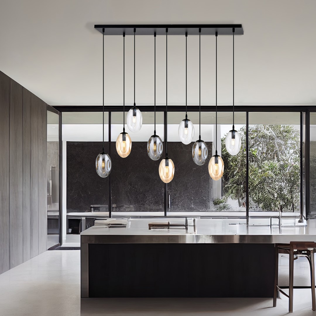 Astral 100cm Multicolore suspension De Emibig Lighting - Elle est idéale au-dessus d'une table à manger ou dans un espace ouvert, où elle s'intègre harmonieusement à son environnement et devient un point focal naturel.