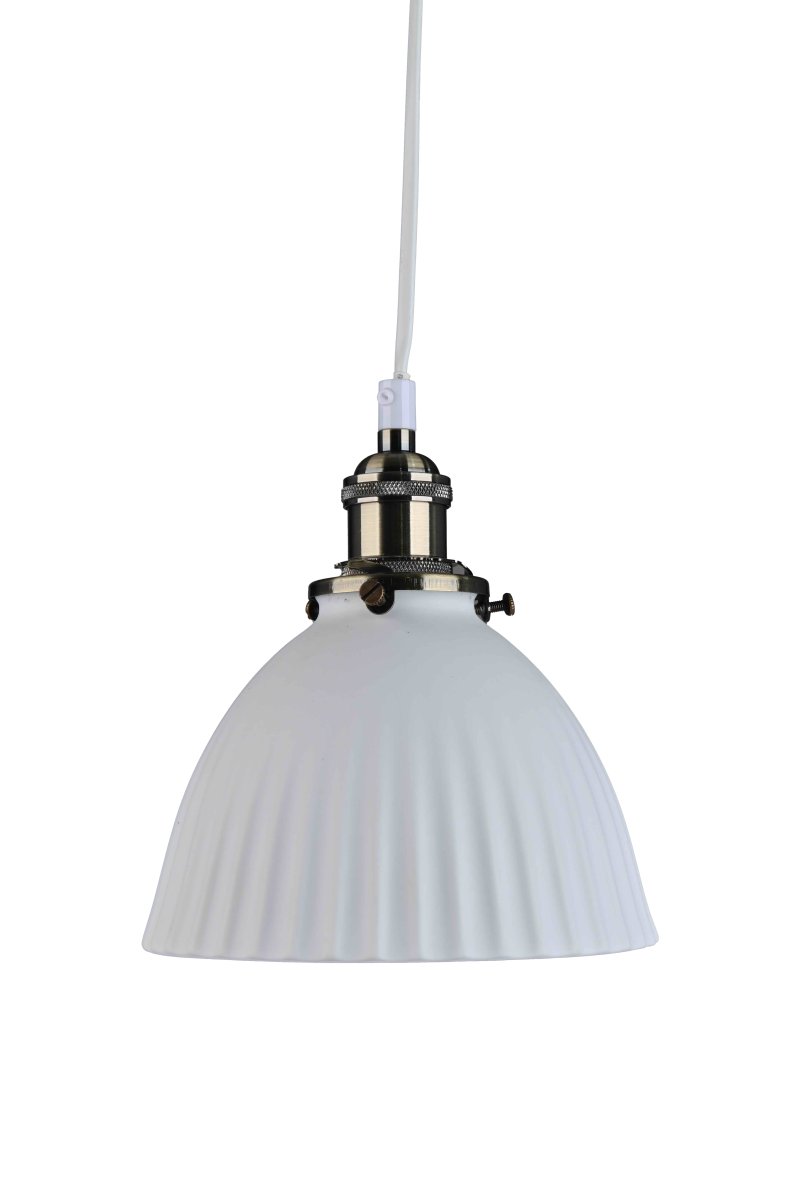 Ida Ø17 Blanc lampe de fenêtre De Pixie Design - Livr&eacute; avec un c&acirc;ble de 3,5 m avec interrupteur d'alimentation et prise murale.