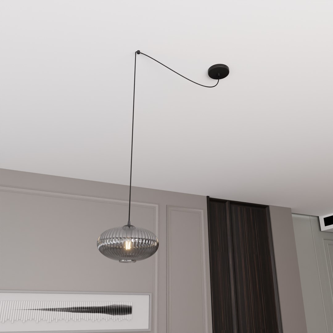 Origo Ø30 Couleur fumée suspension De Emibig Lighting - Le c&acirc;ble courb&eacute;, associ&eacute; &agrave; l'abat-jour en verre fum&eacute;, forme un ensemble harmonieux qui conf&egrave;re &agrave; la pi&egrave;ce une atmosph&egrave;re chaleureuse et accueillante.