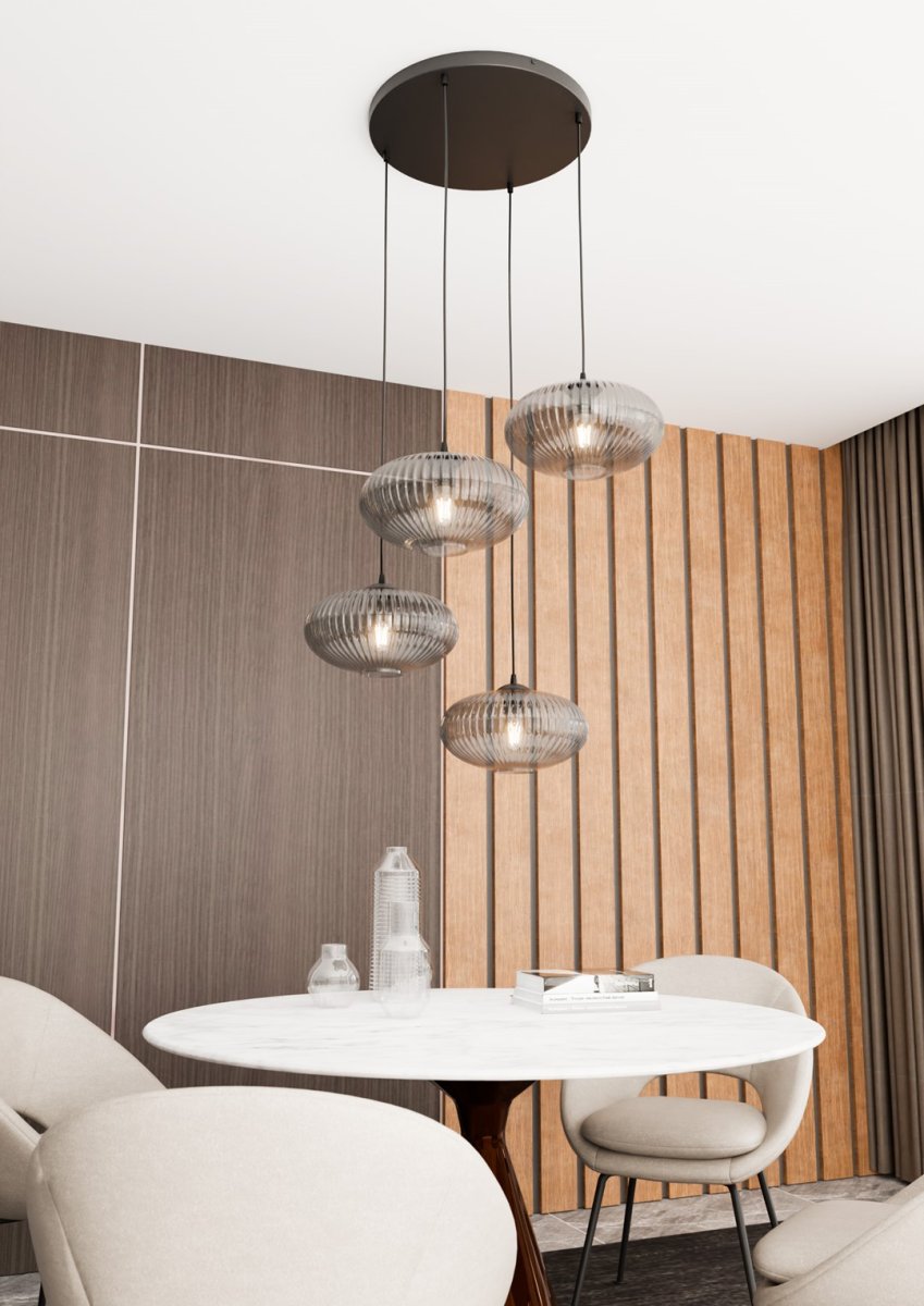 Coco Ø70 Couleur fumée suspension De Emibig Lighting - Les &eacute;l&eacute;gants abat-jour en verre fum&eacute; &eacute;mettent une lumi&egrave;re chaleureuse qui conf&egrave;re &agrave; la pi&egrave;ce une atmosph&egrave;re l&eacute;g&egrave;re et douce.