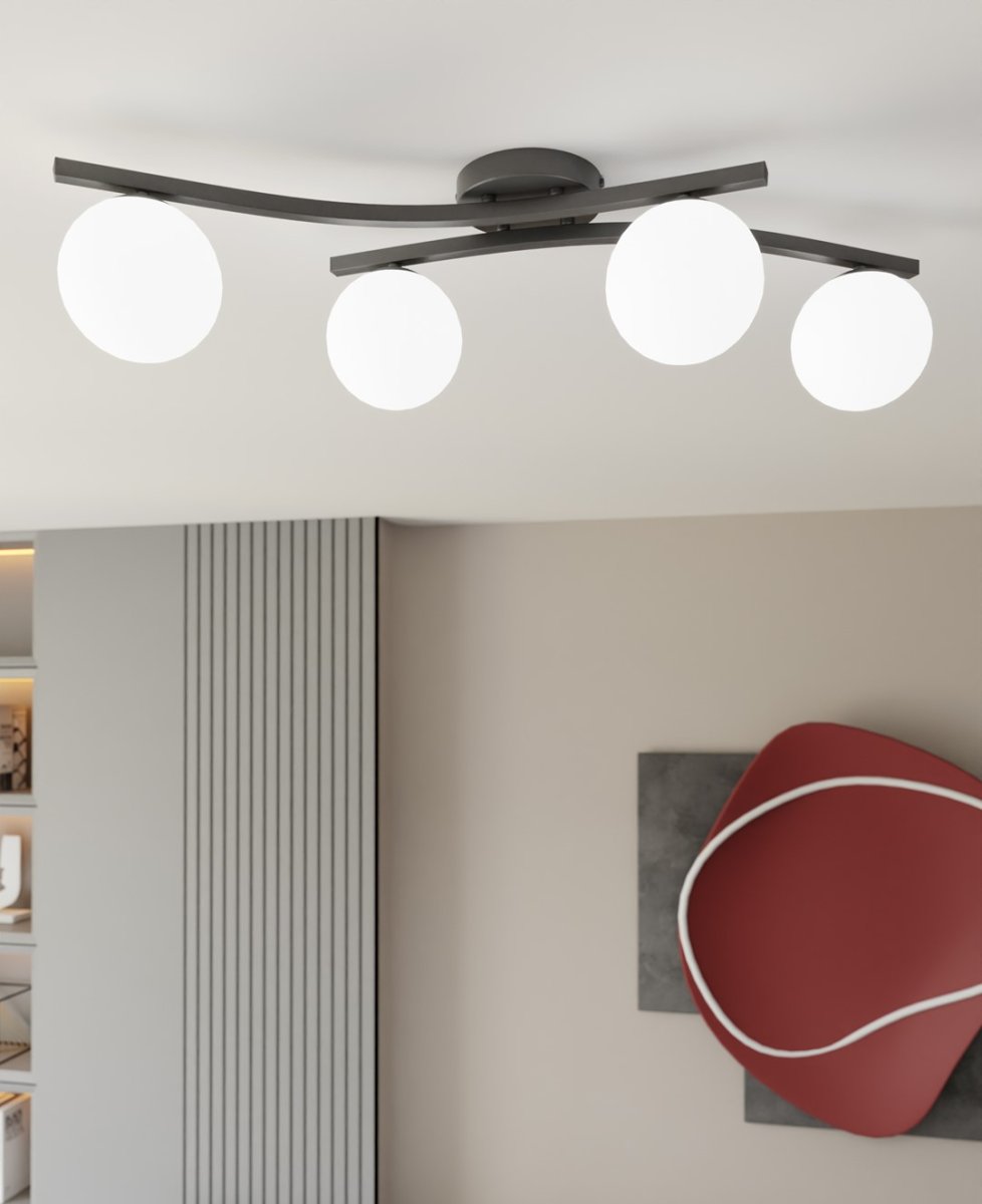 Opus 84cm Blanc plafonnier De Emibig Lighting - La forme simple et les coupoles en verre opale conf&egrave;rent &agrave; la pi&egrave;ce douceur et l&eacute;g&egrave;ret&eacute;, tandis que la lampe diffuse une lumi&egrave;re agr&eacute;able et diffuse.