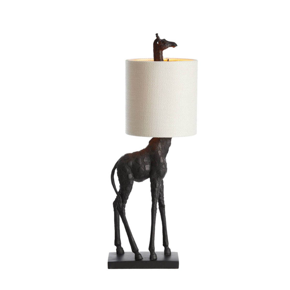 Giraffe 68cm Noir lampe de table De Light & Living - Giraffe est une lampe de table unique qui allie design audacieux et élégance.