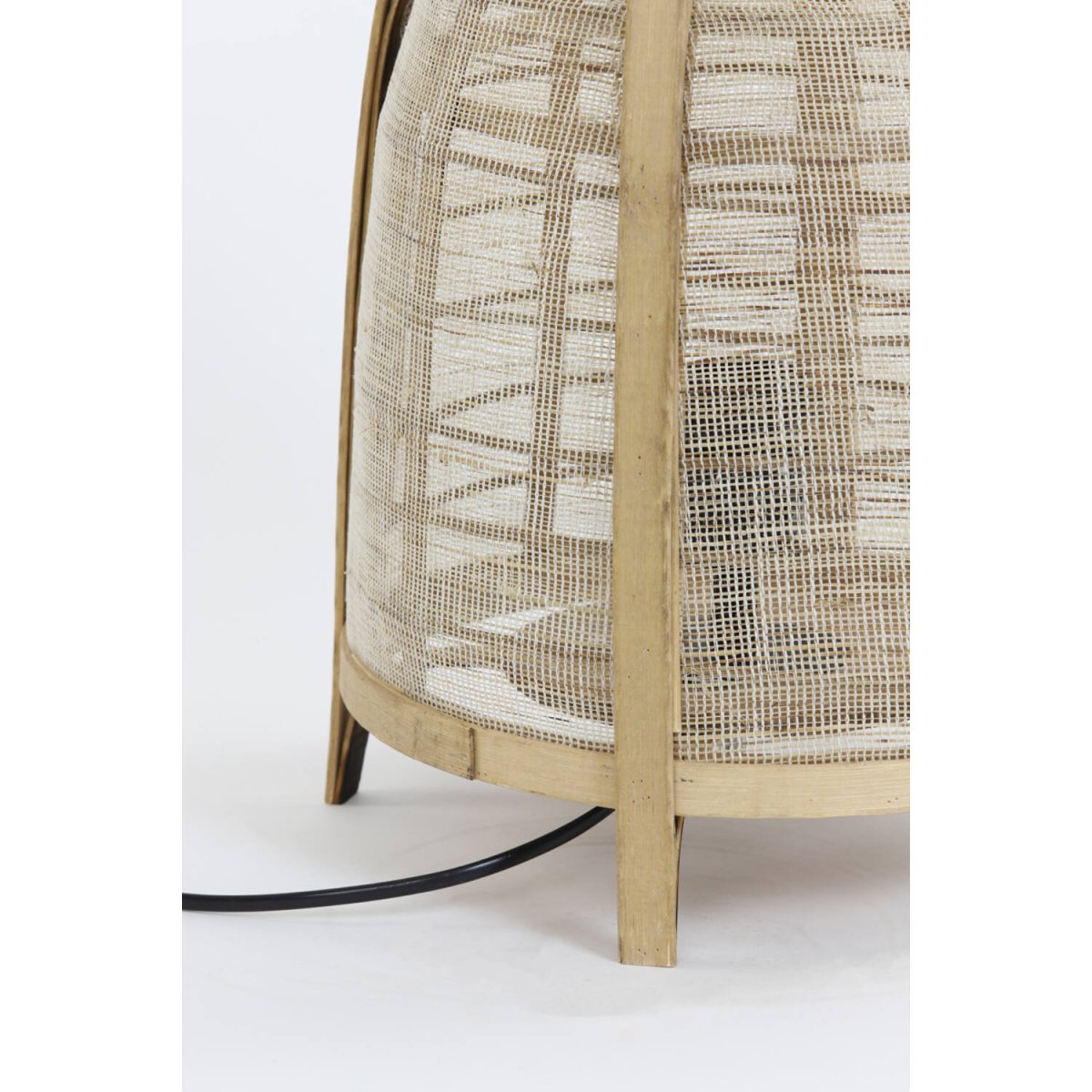 Jacinto 42cm Nature lampe de table De Light & Living - Créez une ambiance chaleureuse et harmonieuse avec Jacinto, une lampe élégante en bambou et lin.