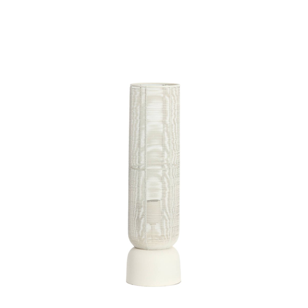 Lezuza 50cm Blanc crémeux lampe de table De Light & Living - Lezuza est une lampe élégante en métal blanc crème qui crée une lumière douce et harmonieuse.