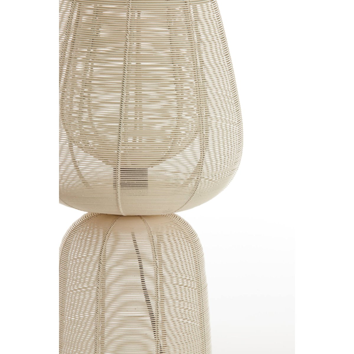 Aboso 54cm Blanc crémeux lampe de table De Light & Living - Sa forme unique crée une ambiance moderne et élégante et s'intègre parfaitement à tout intérieur de style industriel ou scandinave.