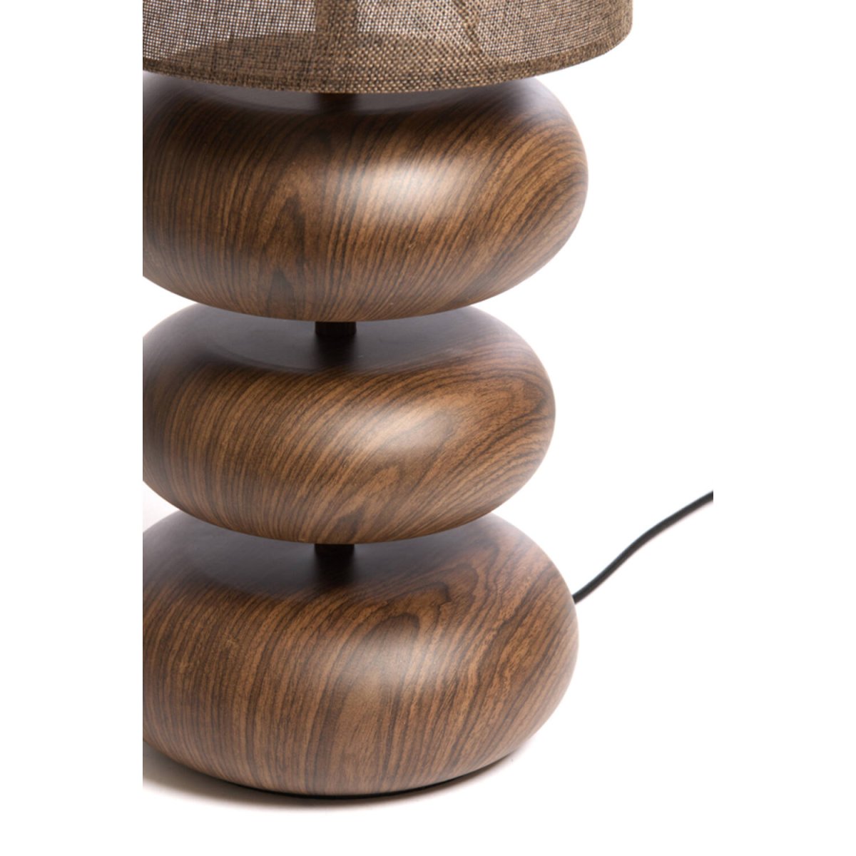 Danialo 67cm Brun lampe de table De Light & Living - L'harmonie des matériaux crée une ambiance chaleureuse et accueillante, idéale pour les intérieurs scandinaves ou bohèmes.