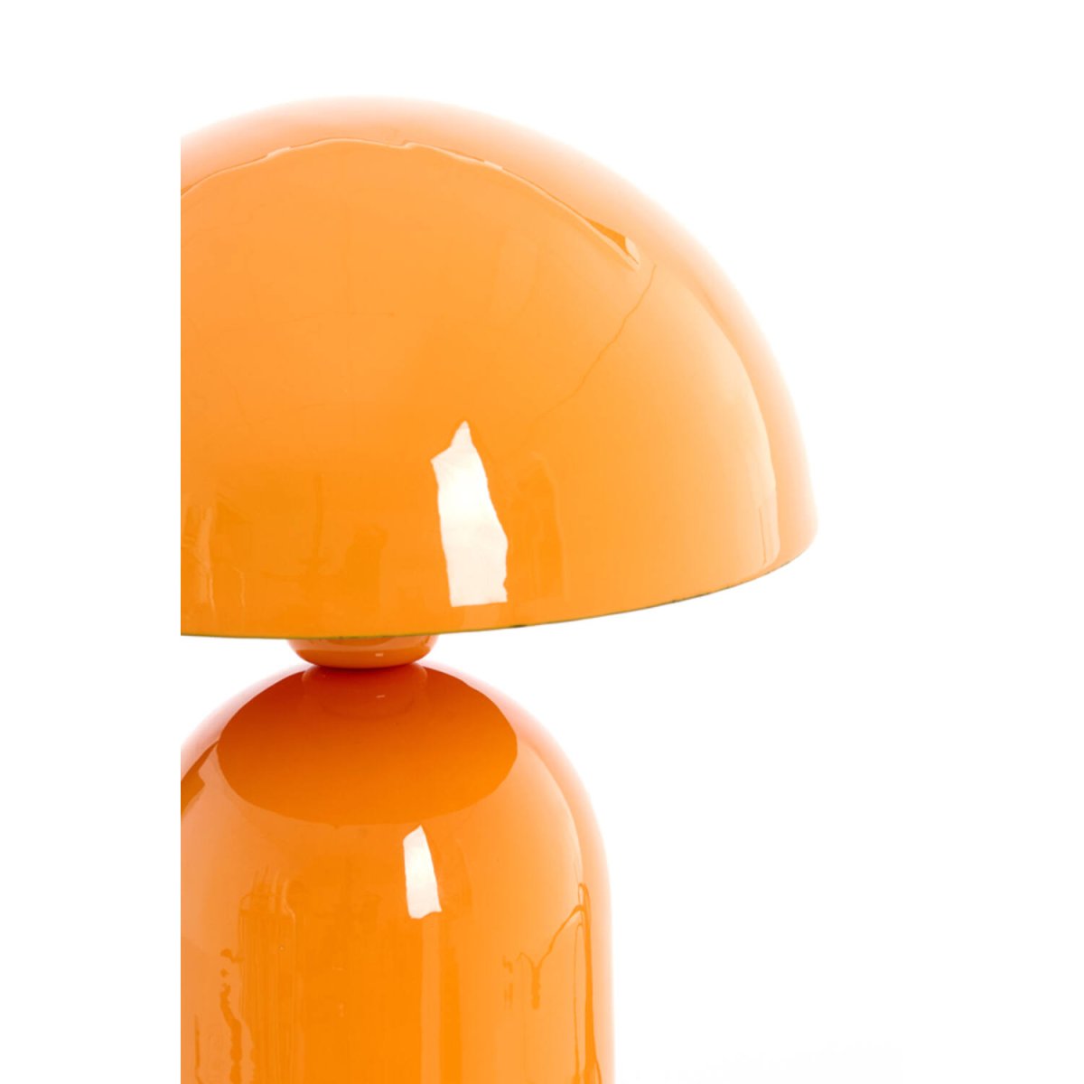 Tolima 35cm Orange lampe de table De Light & Living - La couleur de la lampe cr&eacute;e une ambiance chaleureuse et accueillante dans la pi&egrave;ce &ndash; id&eacute;ale comme &eacute;clairage d'ambiance sur une table de chevet, pr&egrave;s d'une fen&ecirc;tre ou sur une &eacute;tag&egrave;re.