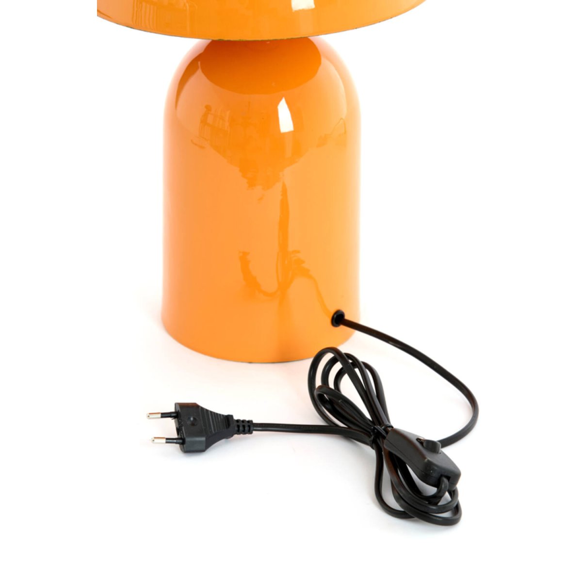 Tolima 48cm Orange lampe de table De Light & Living - La couleur de la lampe cr&eacute;e une ambiance chaleureuse et accueillante dans la pi&egrave;ce &ndash; id&eacute;ale comme &eacute;clairage d'ambiance sur une table de chevet, pr&egrave;s d'une fen&ecirc;tre ou sur une &eacute;tag&egrave;re.