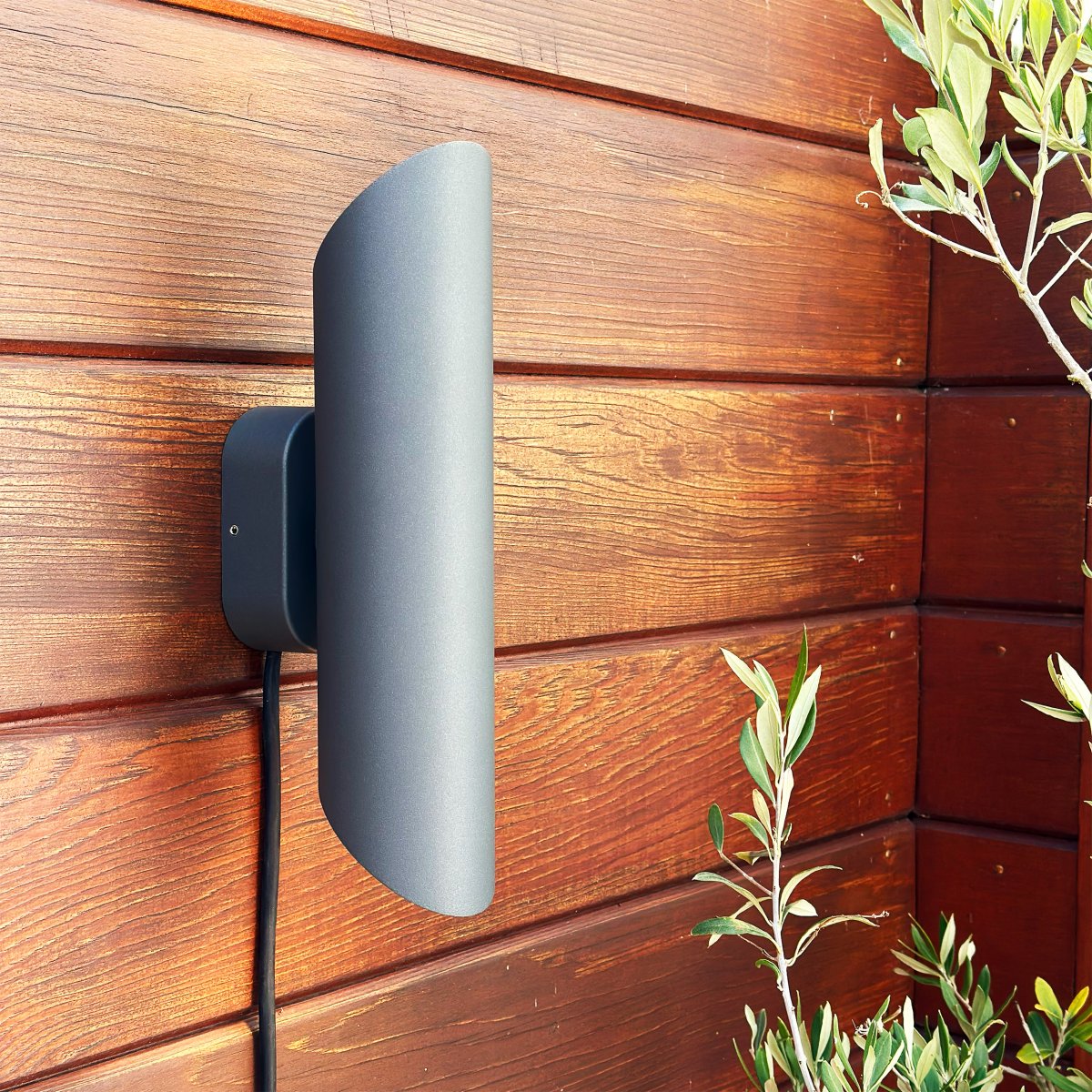 Wally Gris foncé De Lightson - Pour une dur&eacute;e de vie optimale, nous recommandons de ne pas charger le transformateur &agrave; plus de 85 % de sa capacit&eacute; maximale.