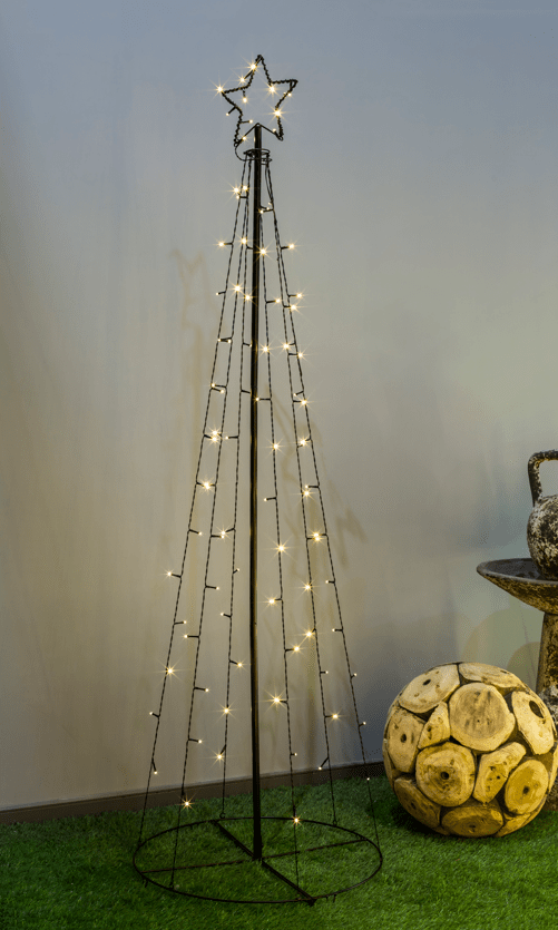 Sapin De Noël En Métal Noir De Pixie Design - Ce sapin de No&euml;l en m&eacute;tal avec &eacute;toiles et &eacute;clairage LED int&eacute;gr&eacute; est une interpr&eacute;tation &eacute;l&eacute;gante et moderne du sapin de No&euml;l classique.