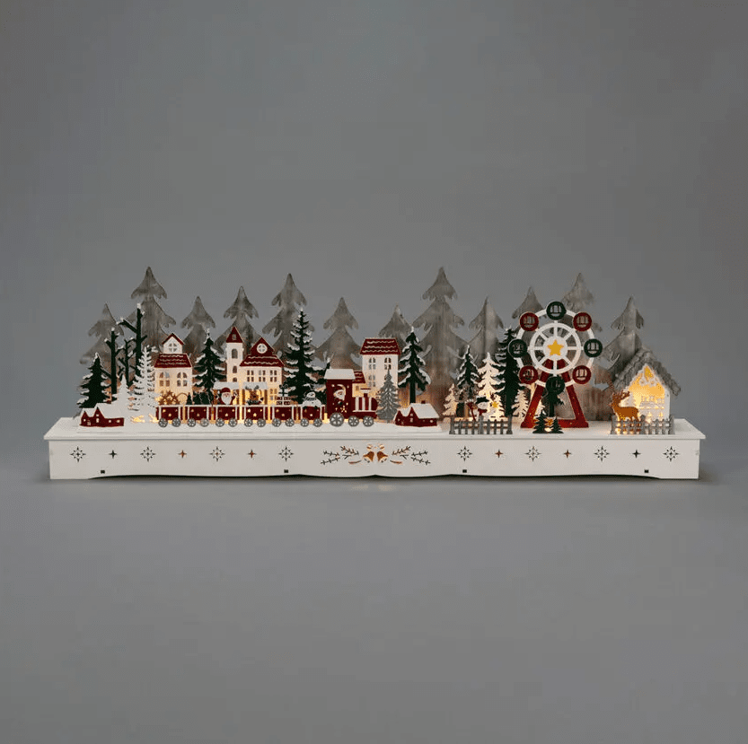 Village De Noël LED 25cm Multicolore De Konstsmide - Nous vous recommandons de le placer sur un bureau dans le couloir ou pr&egrave;s de la fen&ecirc;tre du salon.