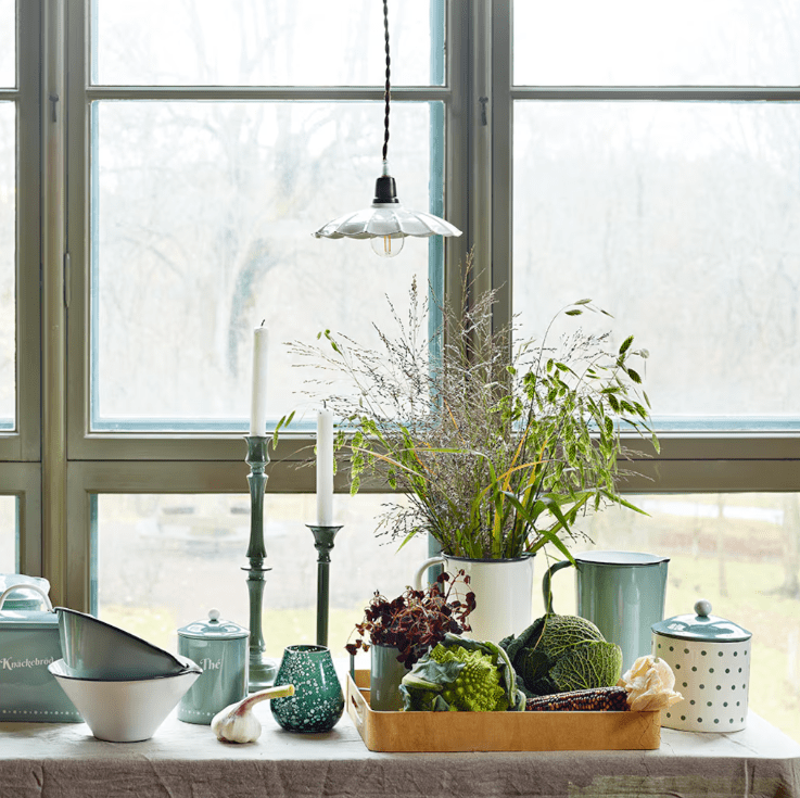 Gustav Ø20 Blanc lampe de fenêtre De Strömshaga - Pour un look efficace, vous pouvez utiliser une source lumineuse d&eacute;corative dans la lampe, de pr&eacute;f&eacute;rence une lampe globe.