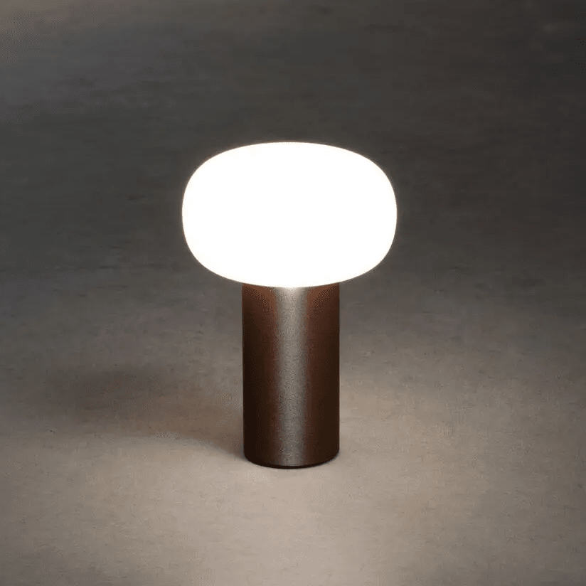 Antibes 20cm Rouiller portable De Konstsmide - La lampe dispose d'un variateur permettant de régler la luminosité et la température de couleur.