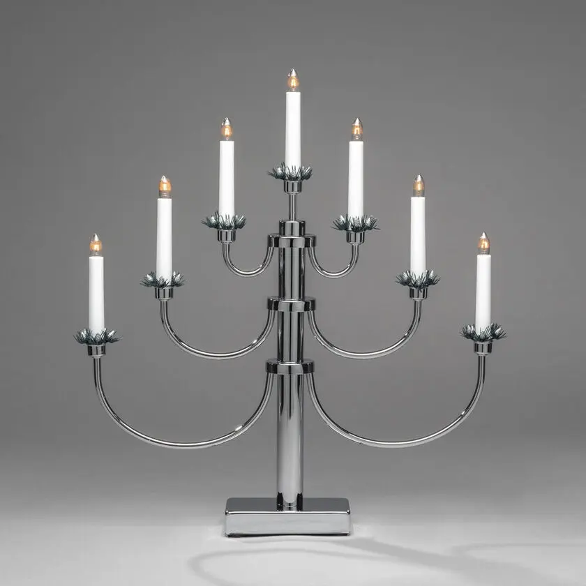 Candelabra 7 Lights Chrome De Konstsmide - Parfait pour diffuser une lumi&egrave;re chaleureuse tout au long de la p&eacute;riode de l'Avent et cr&eacute;er une atmosph&egrave;re accueillante dans la maison.